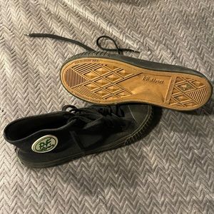 PF flyers black shoes
